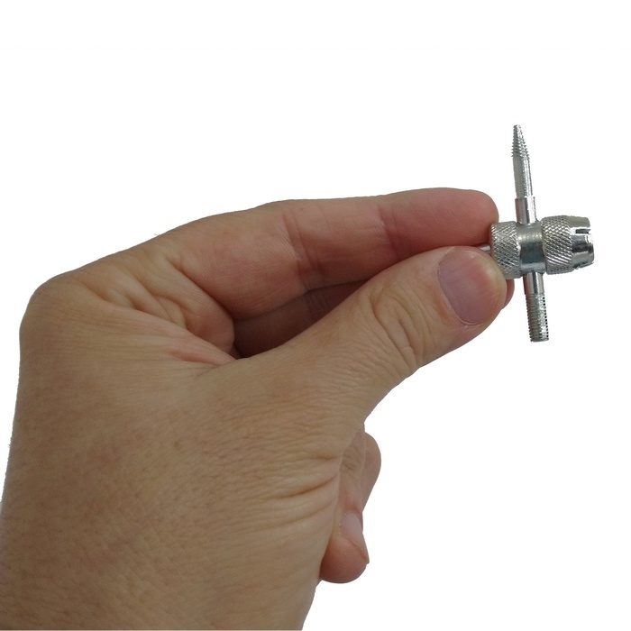 Tarracha de aço curta