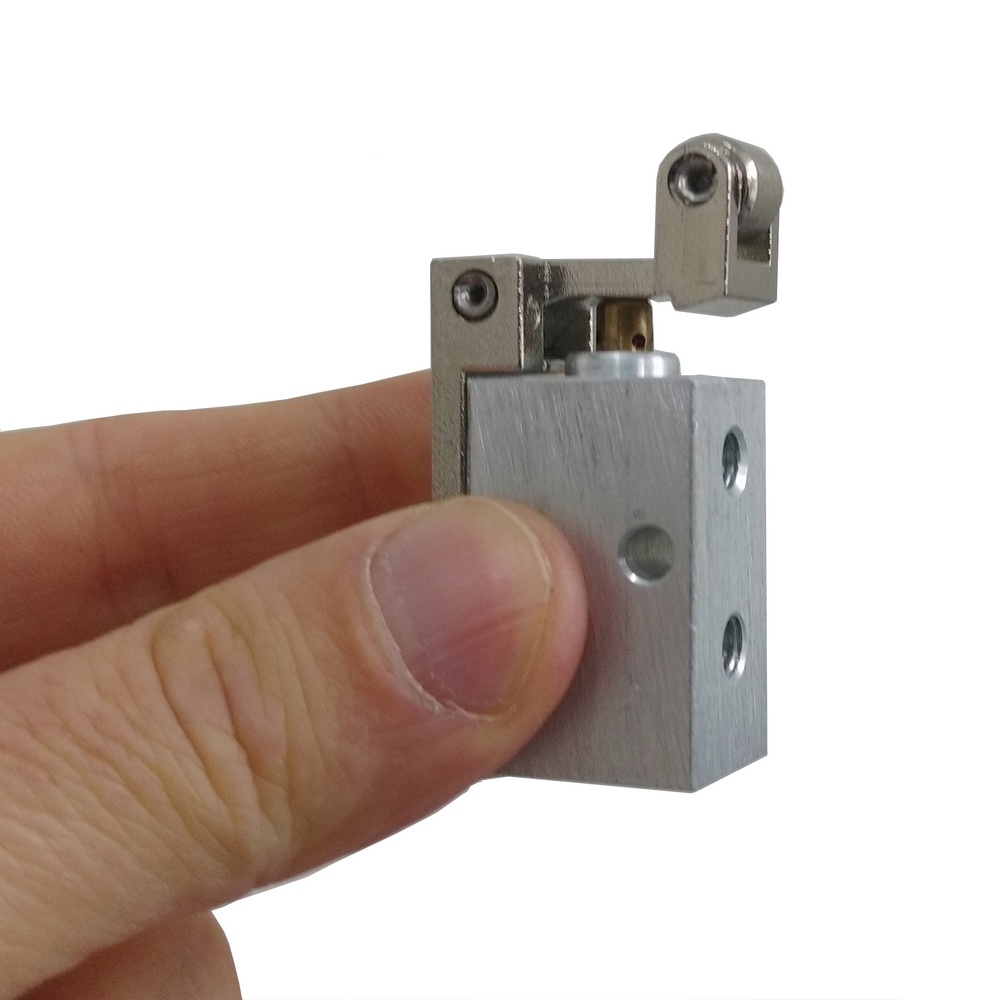 Válvula Rolete/Mola M5 3/2 Vias